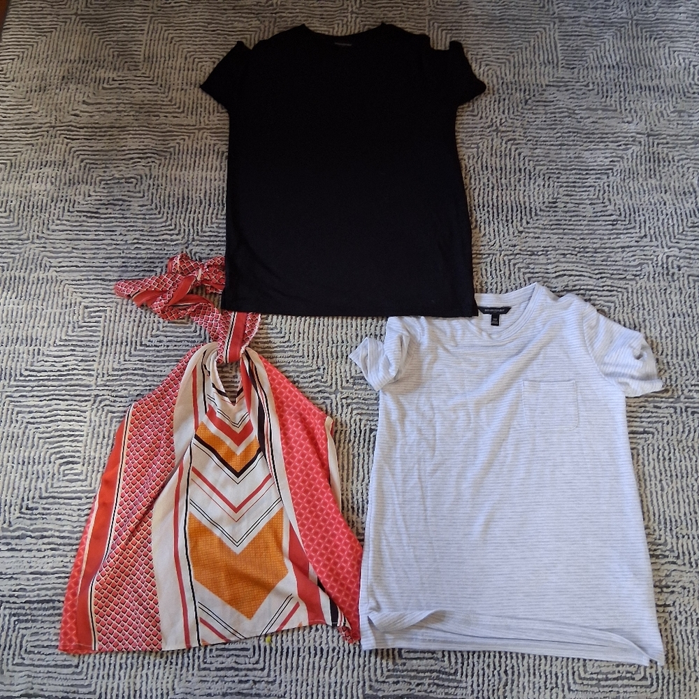 Banana Republic Lot of 3 Tops Chevron Halter and Striped Pocket Tees Size XS